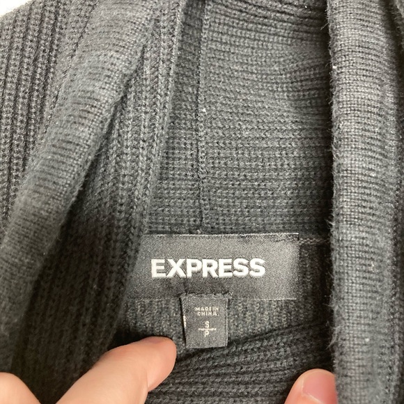 Express black turtleneck - Picture 2 of 3